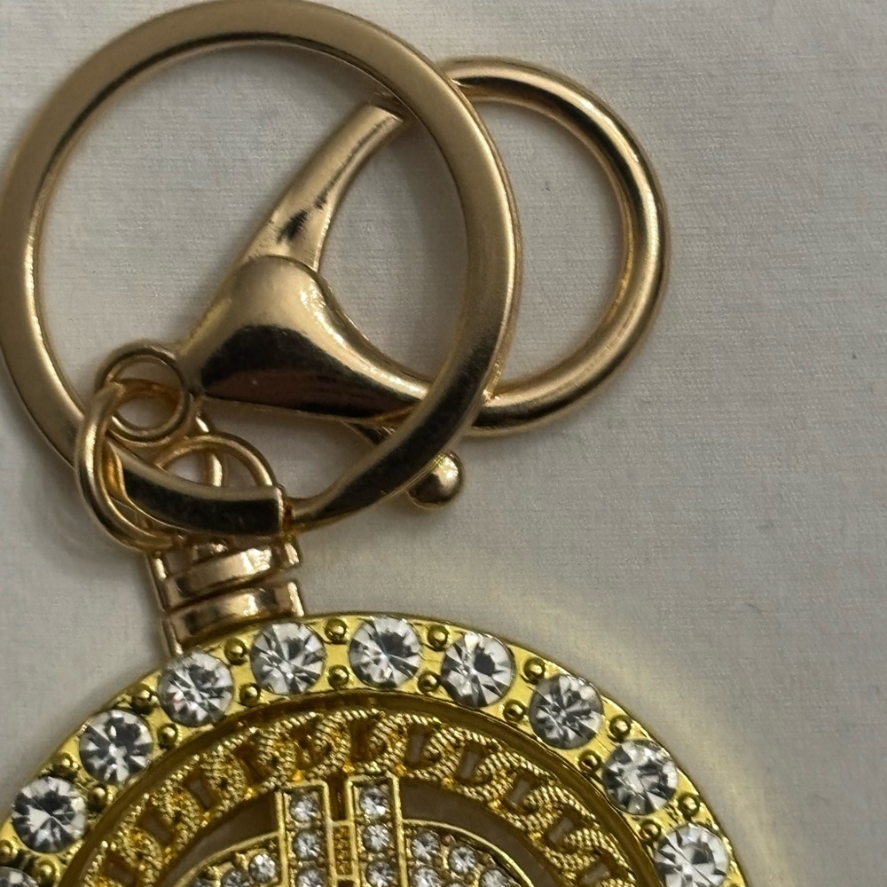 Rotatable Bag Charm Key Ring - Picture 5 of 5